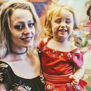 Meet your Posher, Sara